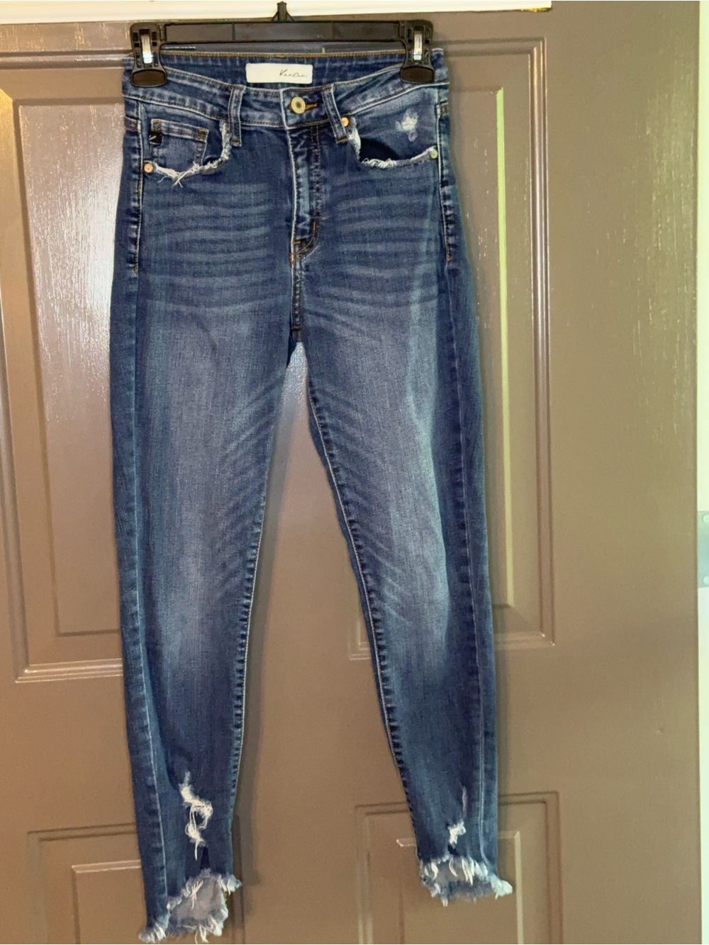 Women’s Dark Blue Distressed Skinny Jeans